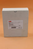 NEW | ABB | 2CSG080100R1211 TR 3 |